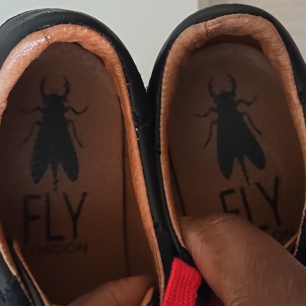 Fly London Berg823fly Black Sneakers with Red Laces Size 40 - Picture 6 of 12